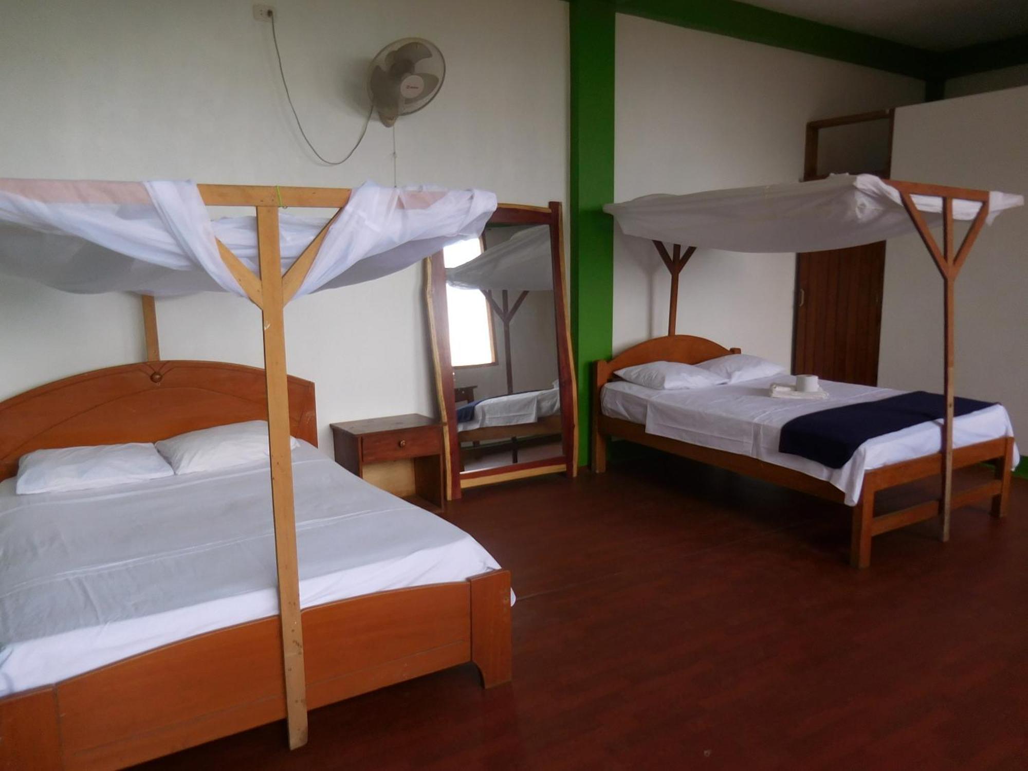 Tambopata Hostel Пуэрто-Мальдонадо Экстерьер фото