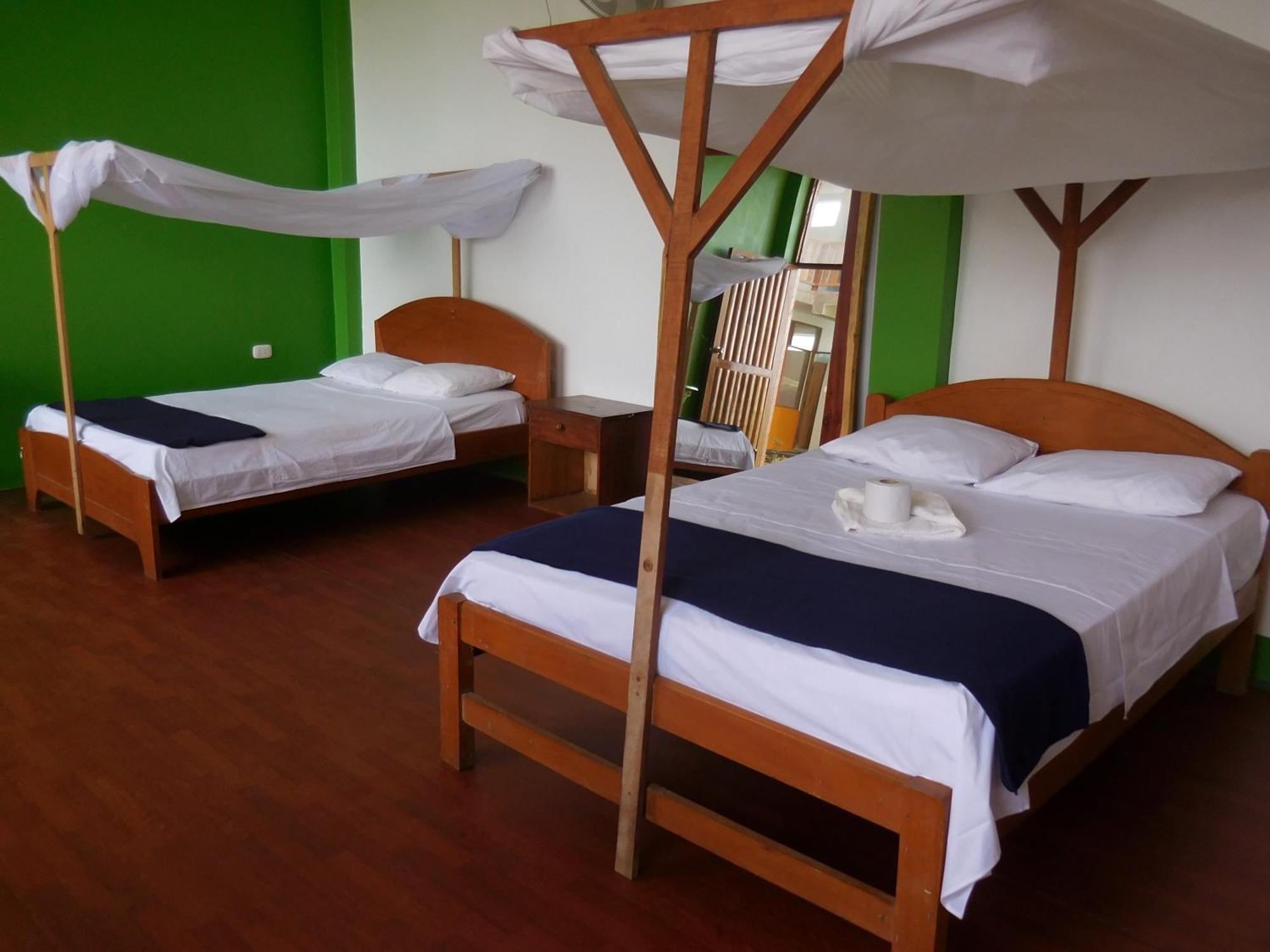 Tambopata Hostel Пуэрто-Мальдонадо Экстерьер фото