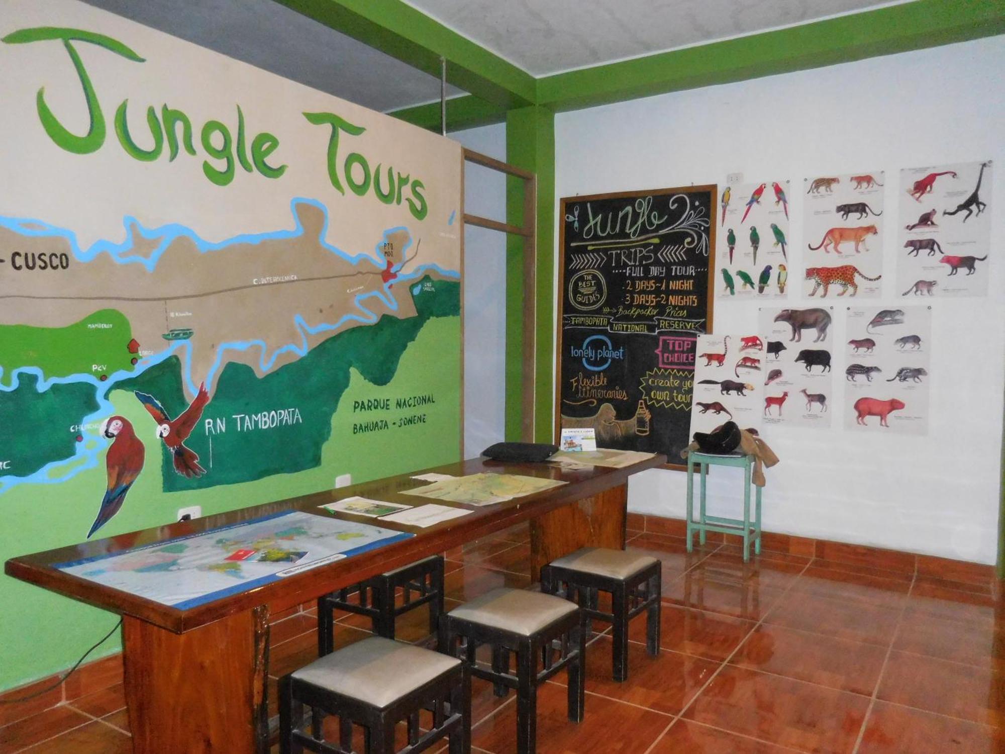 Tambopata Hostel Пуэрто-Мальдонадо Экстерьер фото