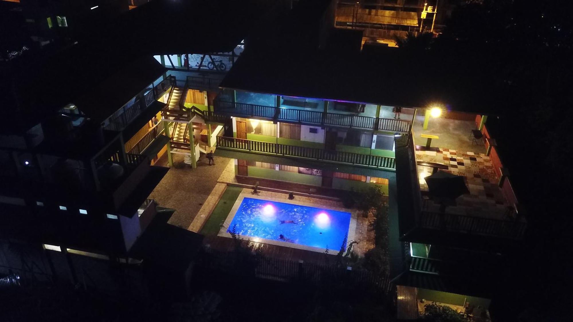 Tambopata Hostel Пуэрто-Мальдонадо Экстерьер фото